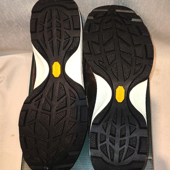 Wolverine Men's Guide Ultraspring hiking shoe Size 10WE - Picture 5 of 14